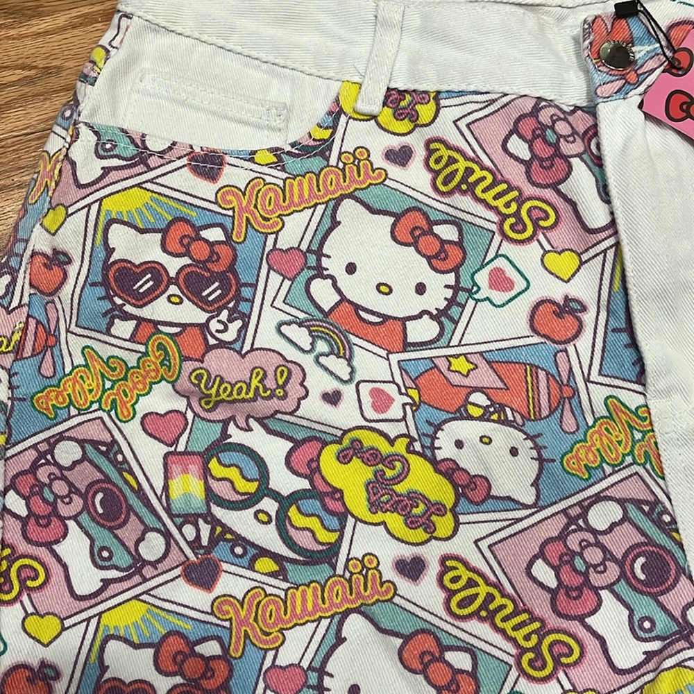 Hello  kitty / SHEIN women white denim shorts size 2xl - Picture 2 of 8